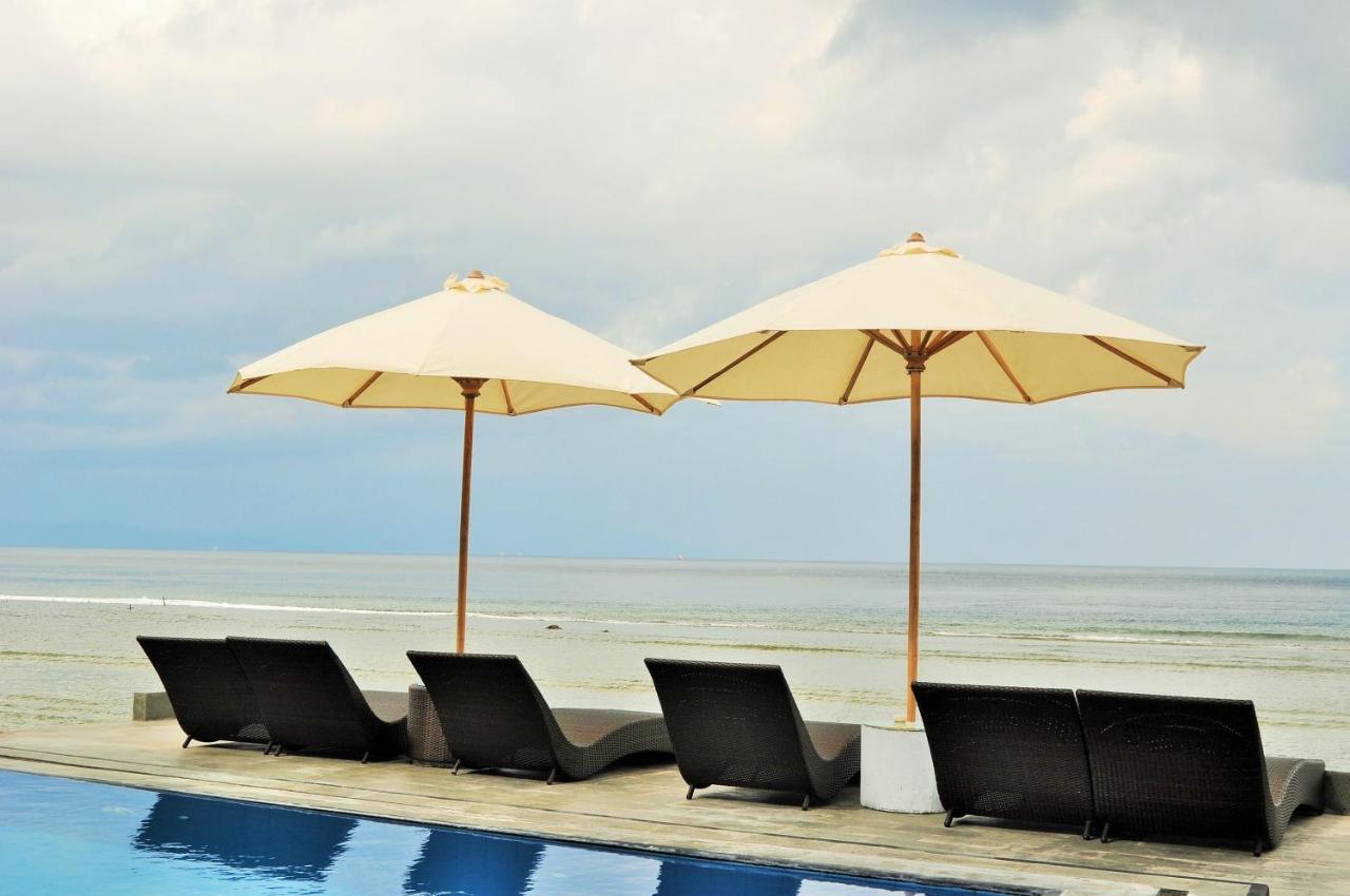 Pradana Beach Inn Luxury Batununggul Luaran gambar